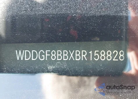 2011 Mercedes-Benz C 300 Sport 4Matic z USA, uszkodzony, nr VIN WDDGF8BBXBR158828